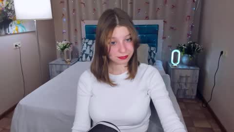 Snapshot of rinacake chatting on 12-16-25, 02:11 rinacake online show from 12-16-25, 02:11