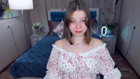 Snapshot of rinacake chatting on 05-19-26, 12:11 rinacake online show from 05-19-26, 12:11
