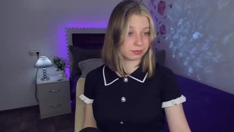 Snapshot of rinacake chatting on 05-26-26, 12:34 rinacake online show from 05-26-26, 12:34