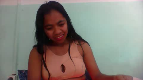 Snapshot of rinah856024 chatting on 10-24-25, 04:42 rinah856024 online show from 10-24-25, 04:42