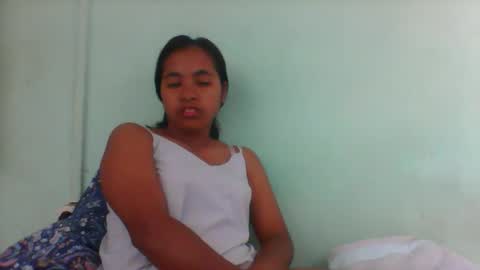 Snapshot of rinah856024 chatting on 12-04-25, 06:12 rinah856024 online show from 12-04-25, 06:12