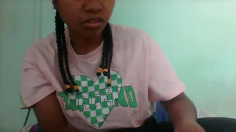 Snapshot of rinah856024 chatting on 12-18-25, 06:47 rinah856024 online show from 12-18-25, 06:47