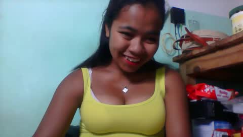 Snapshot of rinah856024 chatting on 03-16-26, 05:55 rinah856024 online show from 03-16-26, 05:55