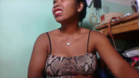 Snapshot of rinah856024 chatting on 03-20-26, 04:06 rinah856024 online show from 03-20-26, 04:06