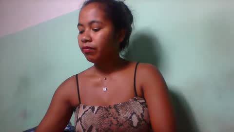 Snapshot of rinah856024 chatting on 03-20-26, 04:23 rinah856024 online show from 03-20-26, 04:23
