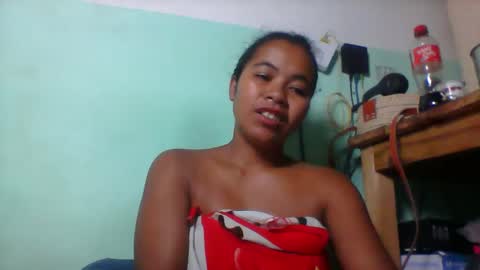 Snapshot of rinah856024 chatting on 03-21-26, 04:39 rinah856024 online show from 03-21-26, 04:39