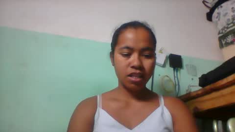 Snapshot of rinah856024 chatting on 04-14-26, 05:41 rinah856024 online show from 04-14-26, 05:41