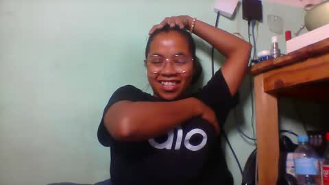 Snapshot of rinah856024 chatting on 04-21-26, 05:50 rinah856024 online show from 04-21-26, 05:50