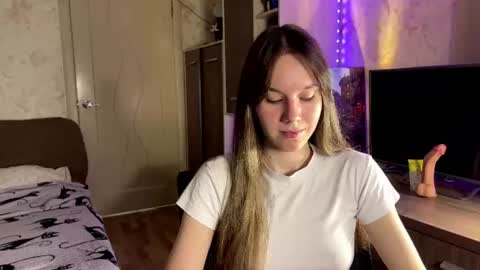 RinaRight online show from 08-05-26, 10:33