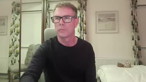 Rob online show from 09-27-25, 06:57