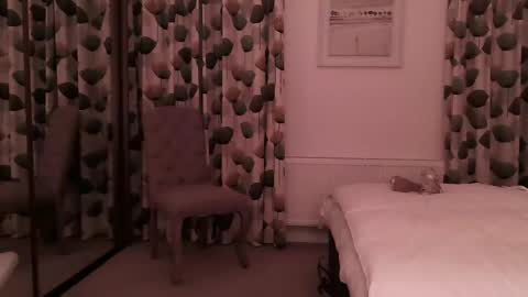 Rob online show from 11-10-25, 06:51