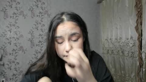 Snapshot of rinlex chatting on 12-14-25, 06:12 rinlex online show from 12-14-25, 06:12