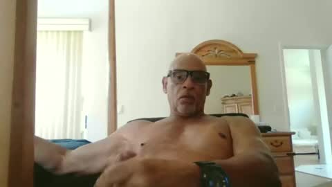 RioNel online show from 06-16-26, 04:09