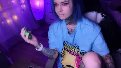   DianaBrite            fansl y online show from 01-09-25, 02:40