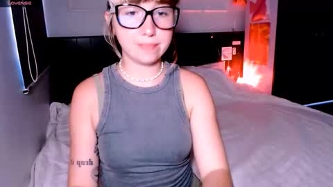 Rita online show from 09-29-25, 04:28