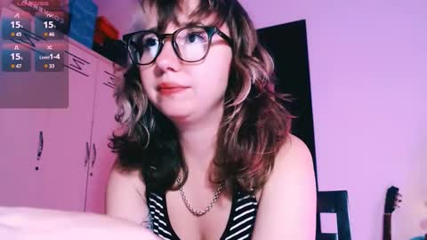 Snapshot of riri_rich chatting on 01-13-26, 12:21 Rita online show from 01-13-26, 12:21