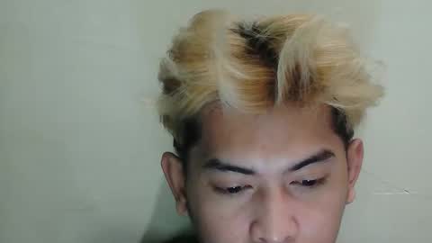 Snapshot of ririhoee chatting on 03-22-26, 03:10 ririhoee online show from 03-22-26, 03:10