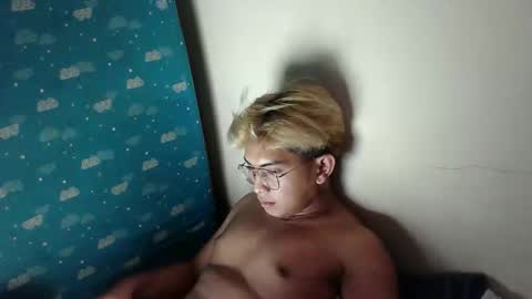 Snapshot of ririhoee chatting on 03-22-26, 08:56 ririhoee online show from 03-22-26, 08:56