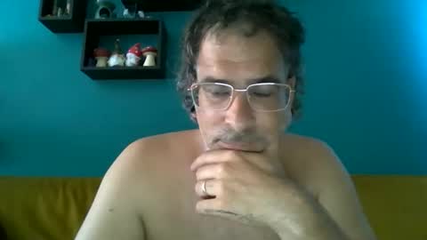 Snapshot of risa248_ chatting on 05-29-26, 10:57 risa248_ online show from 05-29-26, 10:57