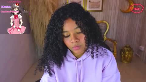 Snapshot of risada_temptation_s chatting on 09-16-25, 04:02 Risada online show from 09-16-25, 04:02