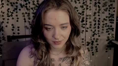 Snapshot of risha_laass chatting on 02-15-25, 10:31 risha_laass online show from 02-15-25, 10:31