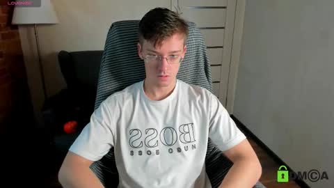 Snapshot of rishu_ chatting on 11-02-25, 10:39 VAnitas online show from 11-02-25, 10:39