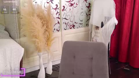 Alice online show from 11-22-25, 01:32