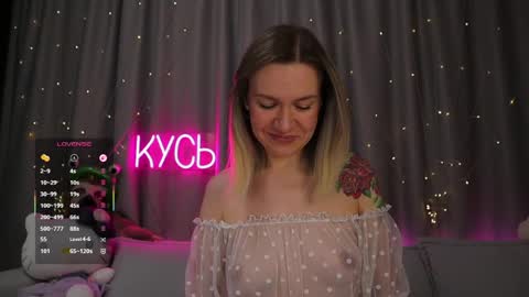 Snapshot of ritakycb chatting on 05-02-26, 11:21 Rita online show from 05-02-26, 11:21