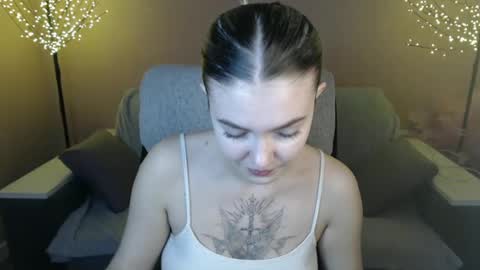 Snapshot of ritaneer chatting on 12-11-24, 09:19 ritaneer online show from 12-11-24, 09:19