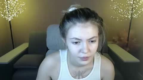 Snapshot of ritaneer chatting on 12-23-24, 09:05 ritaneer online show from 12-23-24, 09:05