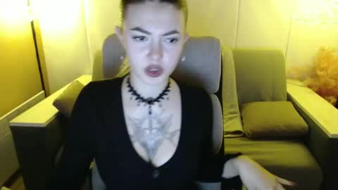 Snapshot of ritaneer chatting on 03-11-25, 09:02 ritaneer online show from 03-11-25, 09:02