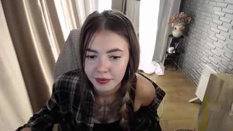 Snapshot of ritaneer chatting on 09-16-25, 08:04 ritaneer online show from 09-16-25, 08:04