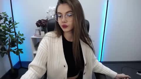 Snapshot of ritaneer chatting on 01-15-26, 09:03 ritaneer online show from 01-15-26, 09:03