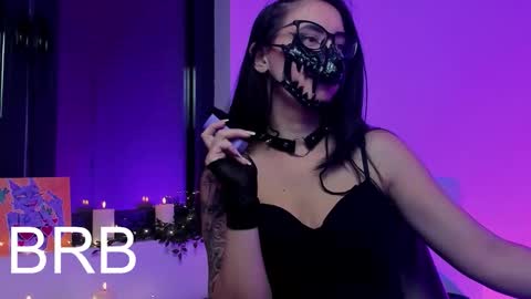 Snapshot of ritasunset chatting on 11-10-25, 12:15 Miss Rita online show from 11-10-25, 12:15