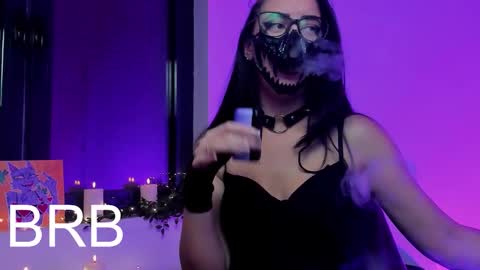 Snapshot of ritasunset chatting on 12-15-25, 10:30 Miss Rita online show from 12-15-25, 10:30