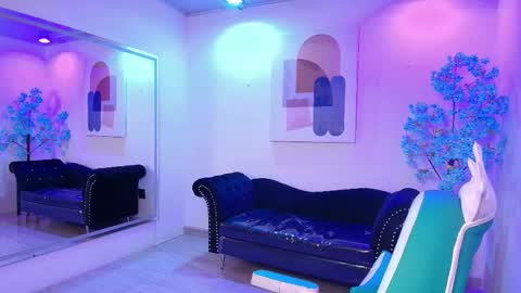 Snapshot of ritsuka_berry chatting on 09-25-25, 03:10 Ritsuka online show from 09-25-25, 03:10