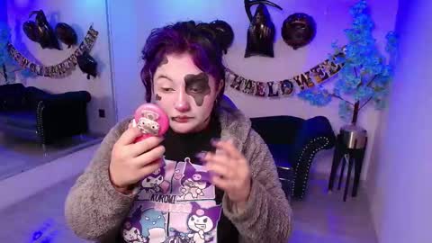 Snapshot of ritsuka_berry chatting on 10-29-25, 03:53 Ritsuka online show from 10-29-25, 03:53