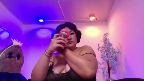 Snapshot of ritsuka_berry chatting on 11-30-25, 03:38 Ritsuka online show from 11-30-25, 03:38