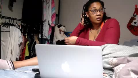 River Saint online show from 02-14-25, 07:23