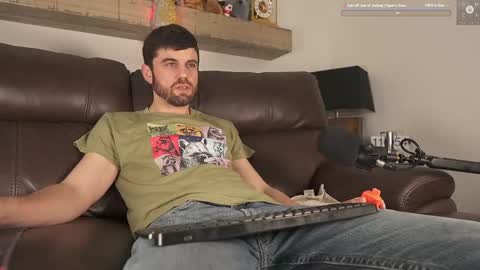 Snapshot of rndmzd chatting on 02-09-25, 05:54 Ryan aka KeylimeRy online show from 02-09-25, 05:54