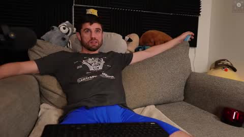 Snapshot of rndmzd chatting on 11-17-25, 09:04 Ryan aka KeylimeRy online show from 11-17-25, 09:04