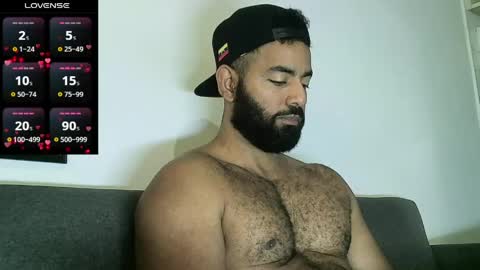 SebasRoa online show from 03-31-26, 03:56