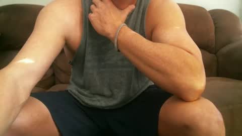 Snapshot of roadhouse122 chatting on 12-17-24, 03:17 roadhouse122 online show from 12-17-24, 03:17