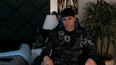 Roan Birkin online show from 04-04-26, 07:44