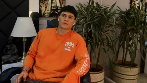 Roan Birkin online show from 04-05-26, 07:22