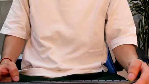 Snapshot of roan_birkin chatting on 07-01-26, 07:24 Roan Birkin online show from 07-01-26, 07:24