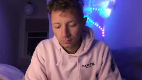 RoastingCorn online show from 02-02-25, 07:30