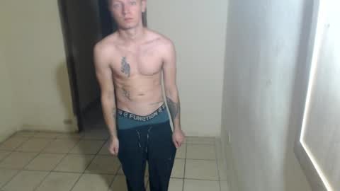 RoastingCorn online show from 04-06-26, 03:48