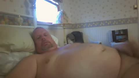 Snapshot of rob9271963 chatting on 12-22-24, 12:27 Rob online show from 12-22-24, 12:27