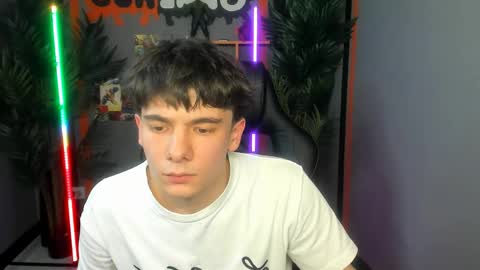 Robbie online show from 05-29-26, 03:43